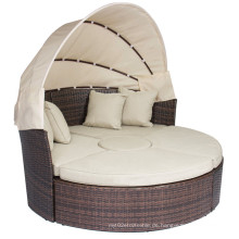 Rattan Outdoor Liegestühle mit Baldachin Sand Kissen